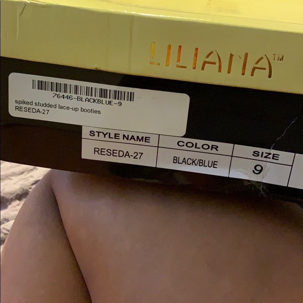 Booties - Picture 5 of 6